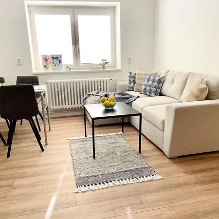 Apartment M.f.